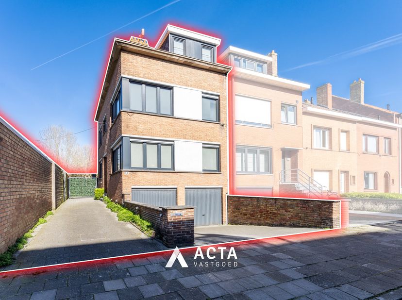 Huis te koop in Violierenlaan,
                    8400 Oostende