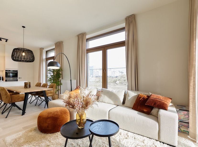APPARTEMENT DE LUXE DE TROIS CHAMBRES AU REZ-DE-CHAUSSÉE&amp;nbsp;<br />
Situé dans la nouvelle résidence O'Sea, nous avons le plaisir de vous proposer un