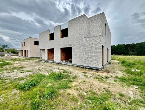                                         Woning te koop in Begijnendijk, € 439.500

