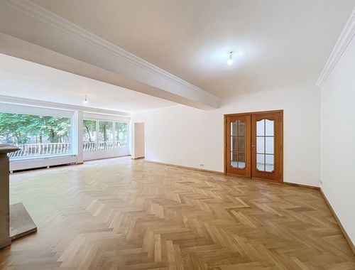                                         Appartement à louer à Woluwe-Saint-Pierre, € 2.450

