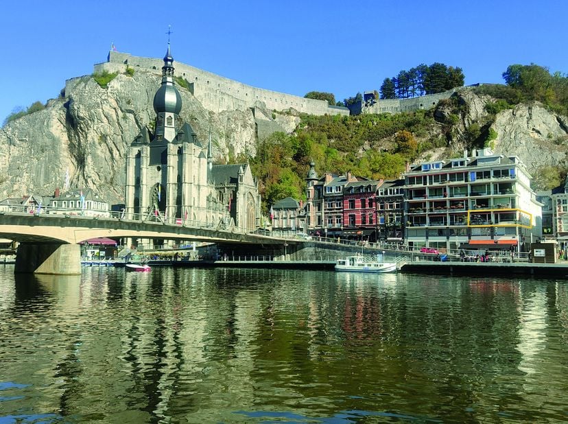 Appartement à vendre à Rue Coster 2,
                    5500 Dinant