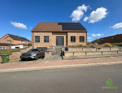                                         Woning te koop in Sint-Truiden, € 439.000
