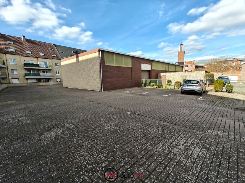 Garage à louer
                    à 3500 Hasselt