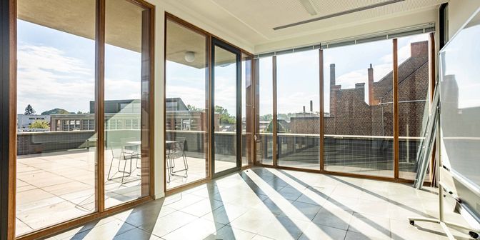 Bedrijfsvastgoed te huur in Zonnestraat 46, 9600 Ronse