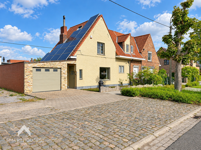 Huis te koop in Batavialaan 54,
                    8800 Roeselare