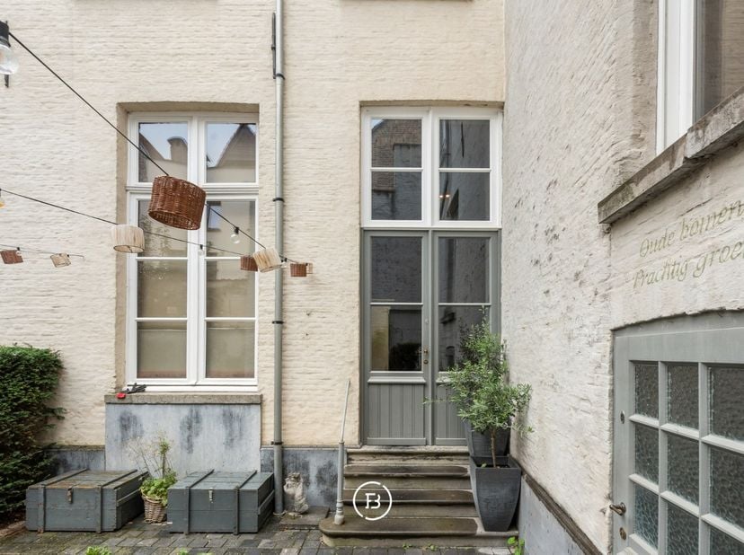 Maison à louer à Pieter Pourbusstraat 9 boîte 3,
                    8000 Brugge