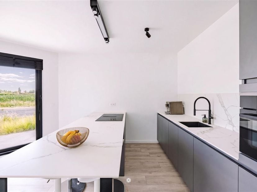 Appartement te koop in Kromstraat 1A bus 001,
                    9120 Beveren