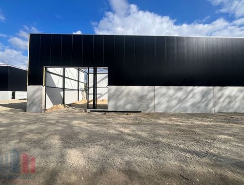                                         Bedrijfsgebouw te koop in Sint-Lievens-Houtem, € 411.400
