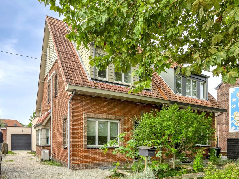 Huis te koop in Appelkantstraat 14,
                    2530 Boechout