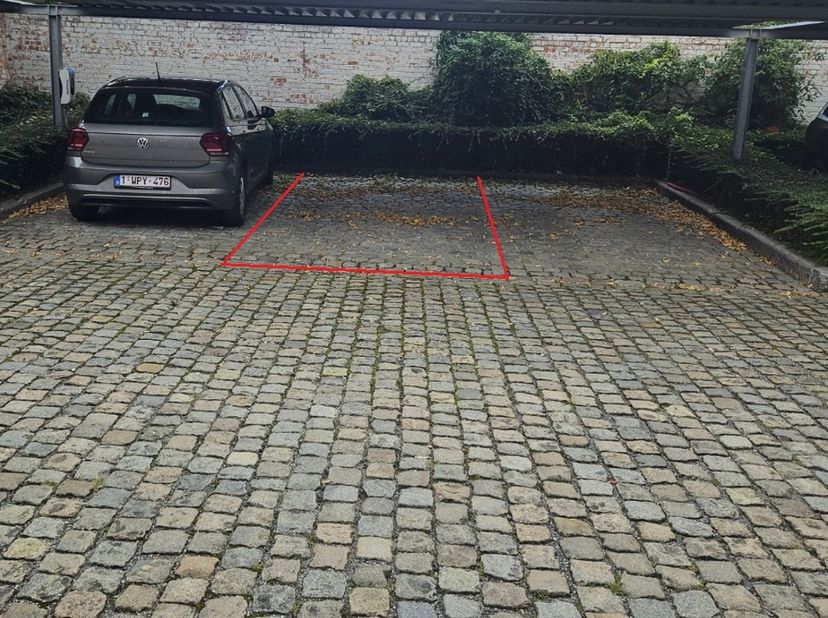 Garage te huur in Olmstraat 81/83,
                    1800 Vilvoorde