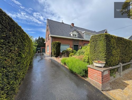                                         Maison à vendre à Desselgem, € 280.000
