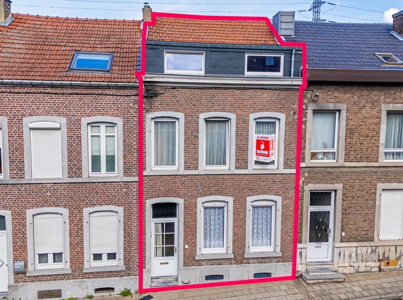 Huis te koop in Chaussée d'Ivoz 73,
                    4400 Ivoz-Ramet