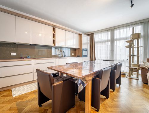                                         Appartement te koop in Marcinelle, € 198.000
