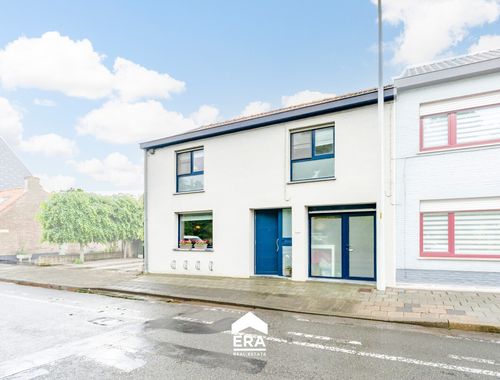                                         Maison à vendre à Eeklo, € 349.000
