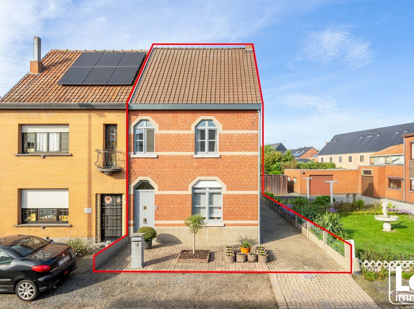Huis te koop in Nokerstraat 4,
                    9042 Desteldonk