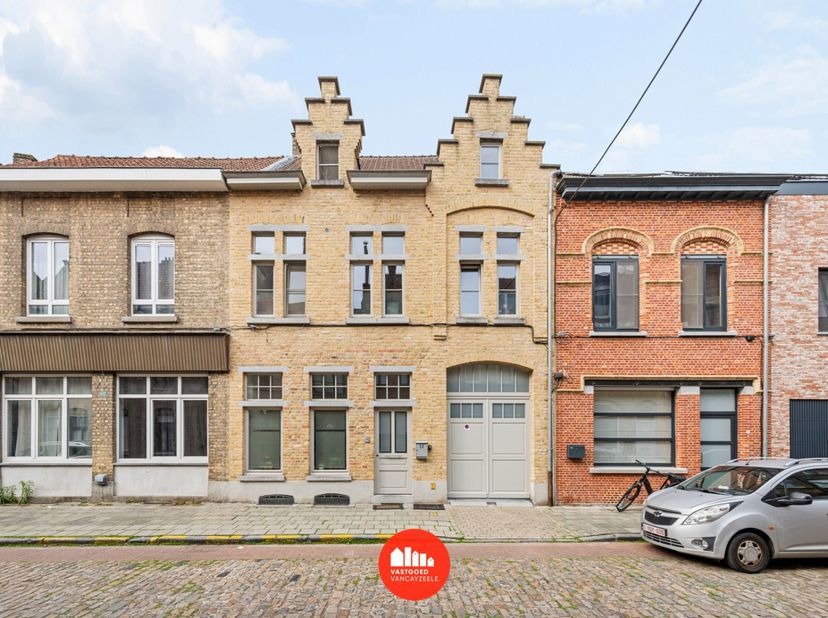 Maison à vendre à Doorgangstraat 12,
                    8900 Ieper