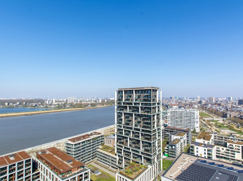 Het gerenommeerde DRDH Architects, dat een rits aan internationale awards wegkaapte, liet zich voor hun ontwerp aan ZICHT leiden door de omgeving en h