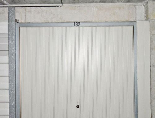                                         Garage à louer à Knokke, € 2.000
