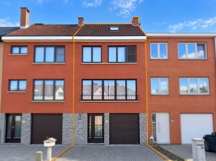 Maison à vendre à Gaston Deruyverstraat 59,
                    1600 Sint-Pieters-Leeuw