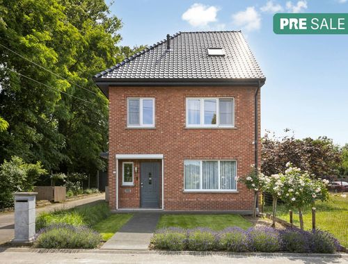                                         Maison à vendre à Alken, € 299.000
