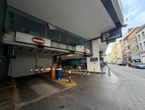                                         Staanplaats te huur in Antwerpen, € 115
