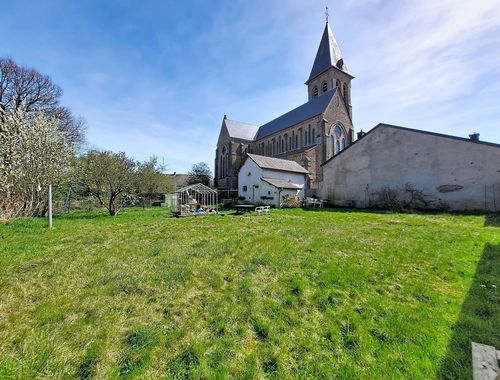                                         Terrain à vendre à Etalle, € 90.000
