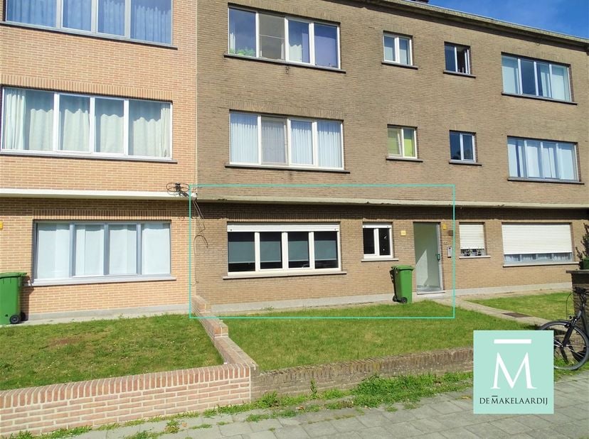 Centraal gelegen gelijkvloersappartement met 2 slaapkamers en tuin in Wilrijk<br />
Wilt u graag wonen dichtbij alle voorzieningen (openbaar vervoer,