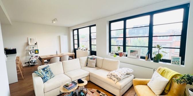 Appartement te huur in Avenue du Castel 64B, 1200 Sint-Lambrechts-Woluwe
