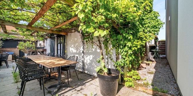 Bien professionnel à vendre à Stenedorpstraat 4, 8400 Oostende