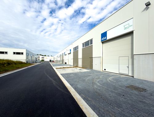                                         Entrepôt à vendre à Nivelles, € 330.000
