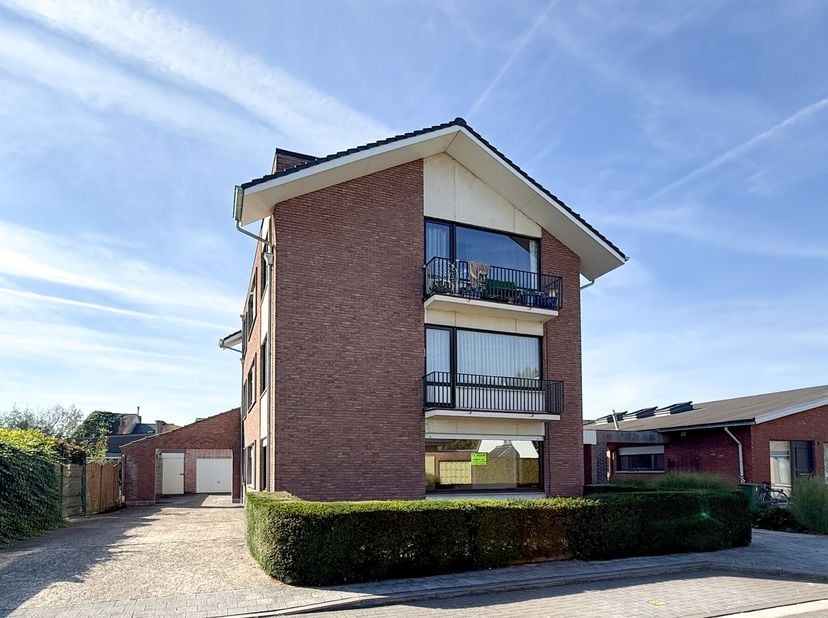 Appartement à louer à Sint-Sebastiaanstraat 7 boîte 1,
                    9120 Beveren