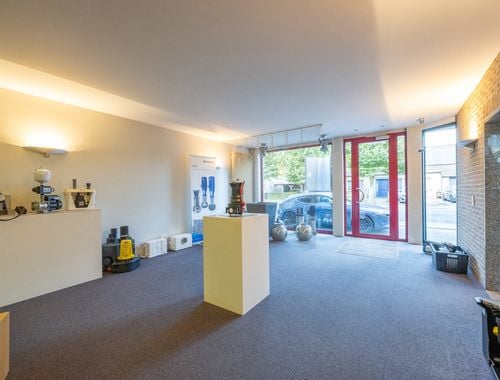                                         Usage mixte à vendre à Boom, € 875.000

