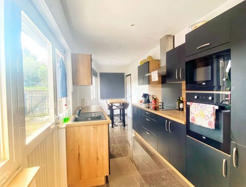                                         Kot-Kamer te huur in Marcinelle, € 450
