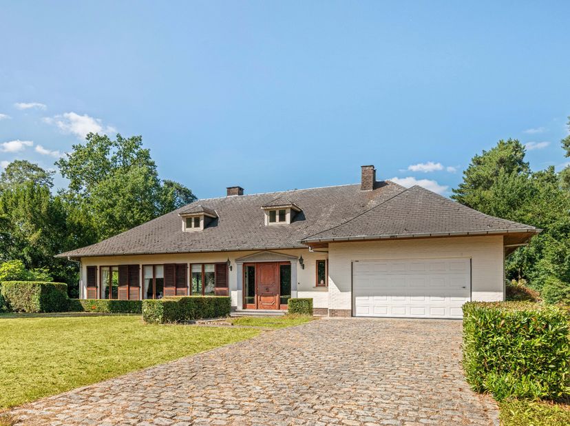 Huis te koop in Baron Van der Grachtlaan 19,
                    2460 Kasterlee