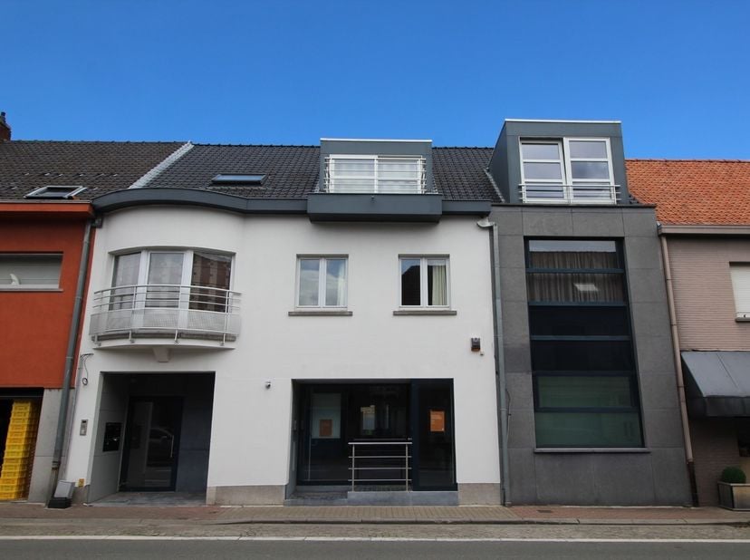 Appartement te koop in Nederzwalmsesteenweg 13 bus 2,
                    9750 Zingem