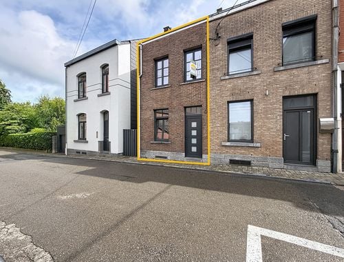                                         Woning te huur in Ciney, € 825
