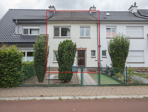                                         Maison à vendre à Lovendegem, € 250.000
