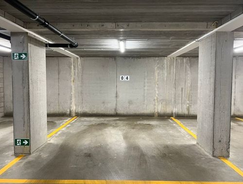                                         Staanplaats te huur in Herk-de-Stad, € 100
