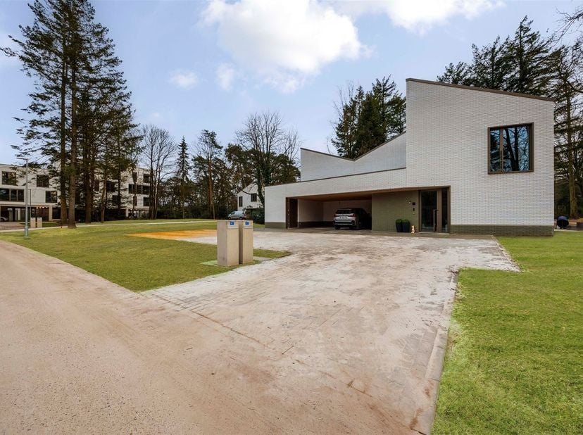 Huis Verkocht
                    in 2400 Mol