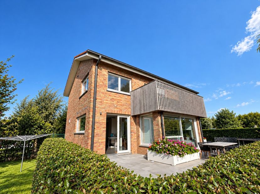 Huis te koop in Veurnelaan 5,
                    8670 Sint-Idesbald