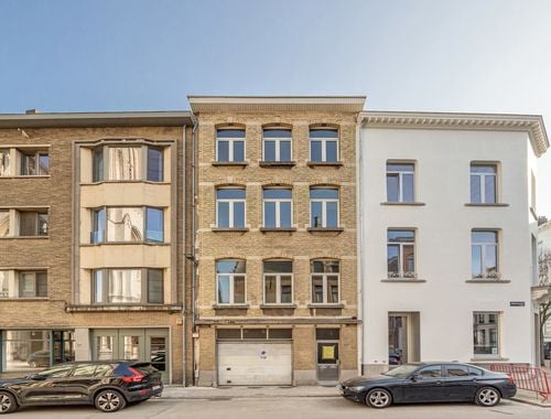                                         Rez-de-chaussée commercial à vendre à Antwerpen, € 345.000
