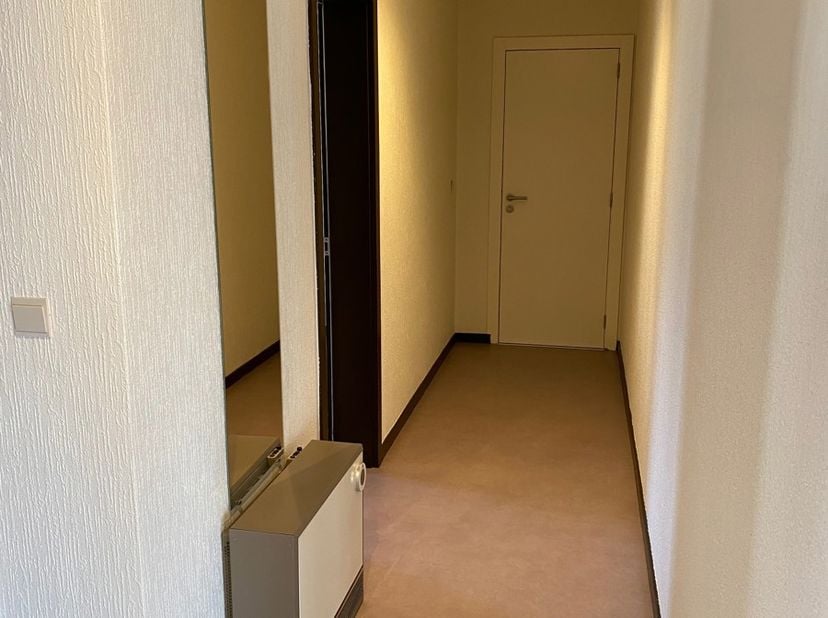 Appartement te koop in ,
                    6042 Lodelinsart