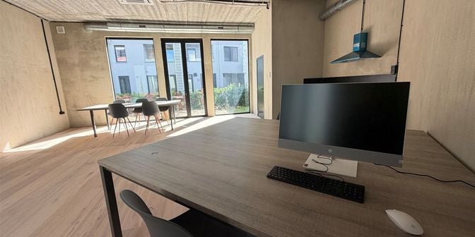 Bedrijfsvastgoed te huur in Bredastraat 77, 2060 Antwerpen