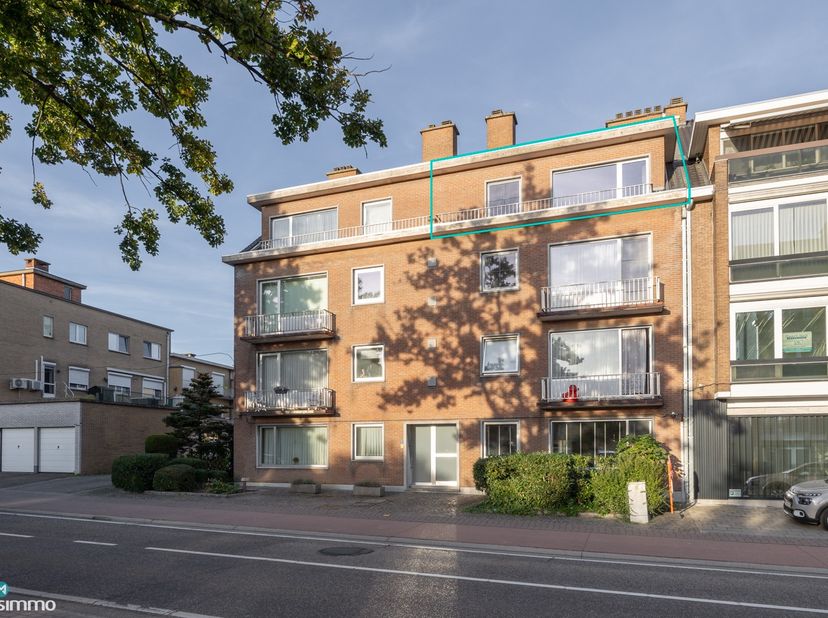 Appartement te huur in Eikenlaan 2 bus 32,
                    3740 Bilzen