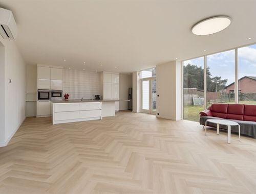                                         Eengezinswoning te koop in Lommel, € 396.000
