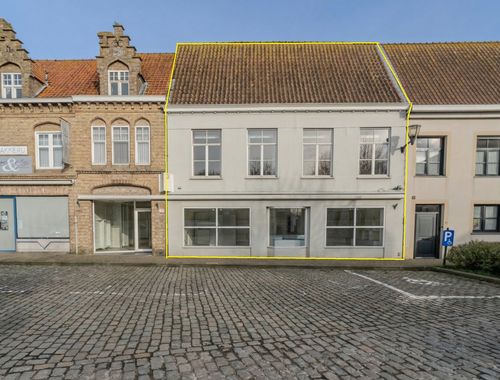                                         Commerce à vendre à Lo, € 295.000
