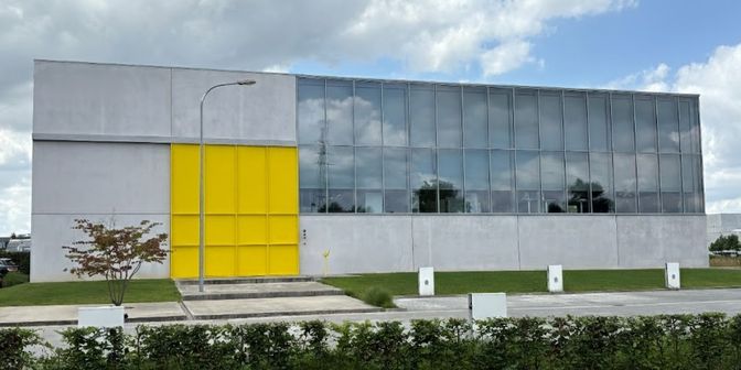 Bien professionnel à vendre à Pluim 10, 8550 Zwevegem