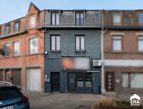                                        Bien commercial avec habitation à vendre à Genk, € 230.000
