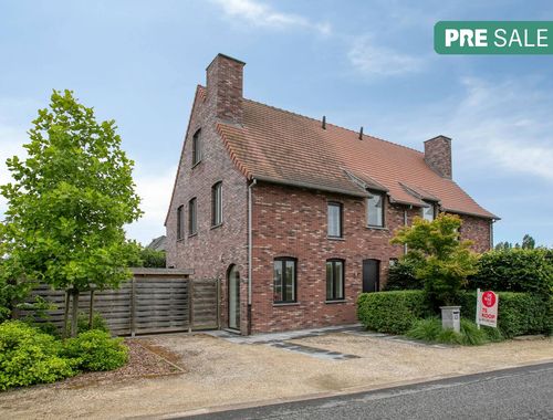                                         Woning te koop in Ingelmunster, € 375.000
