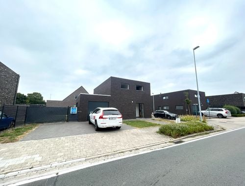                                         Woning te koop in Harelbeke, € 520.000
